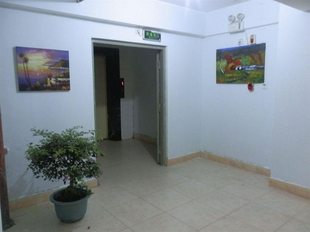 Xingfu Hotel Nanning Esterno foto